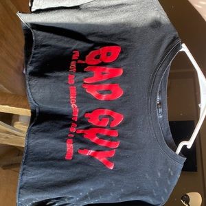 Black graphic crop tee